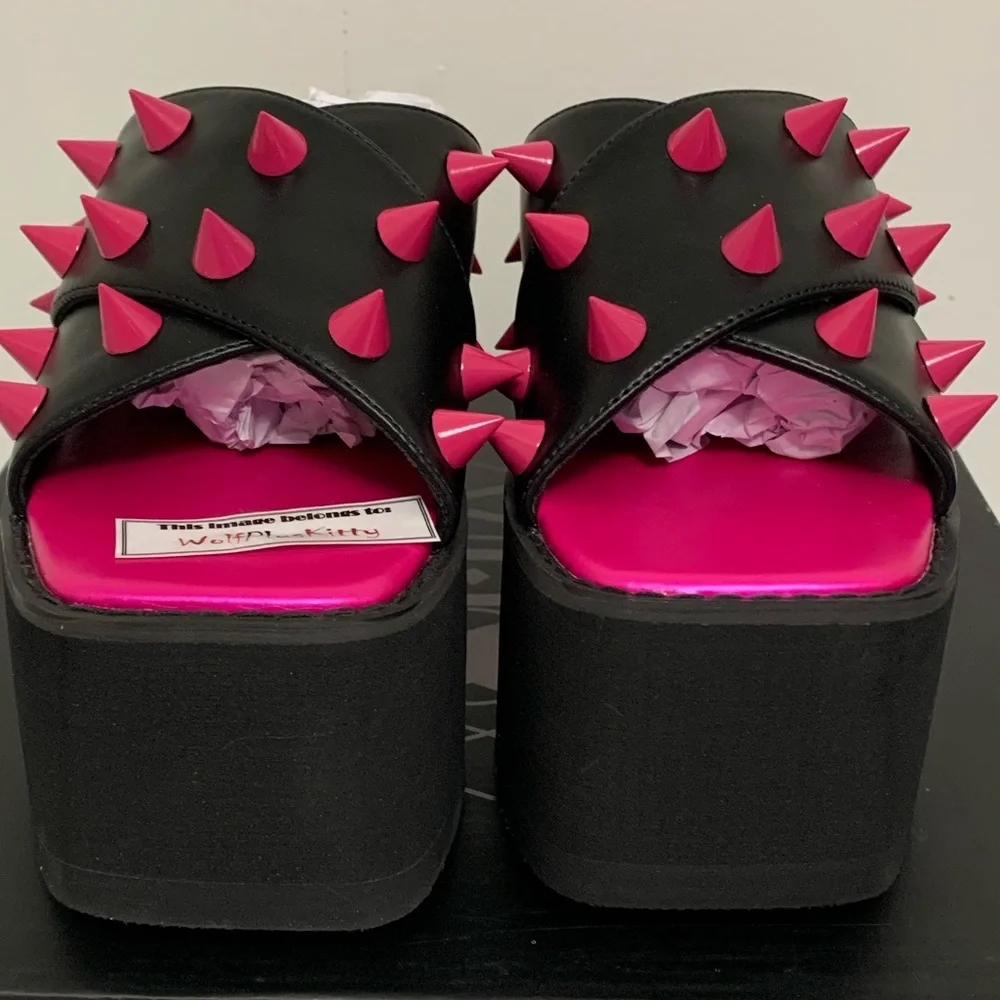Dolls Kill NEW Widow Hot Pink Spike Platform Slides Chunky Sandals Whimsigoth 7